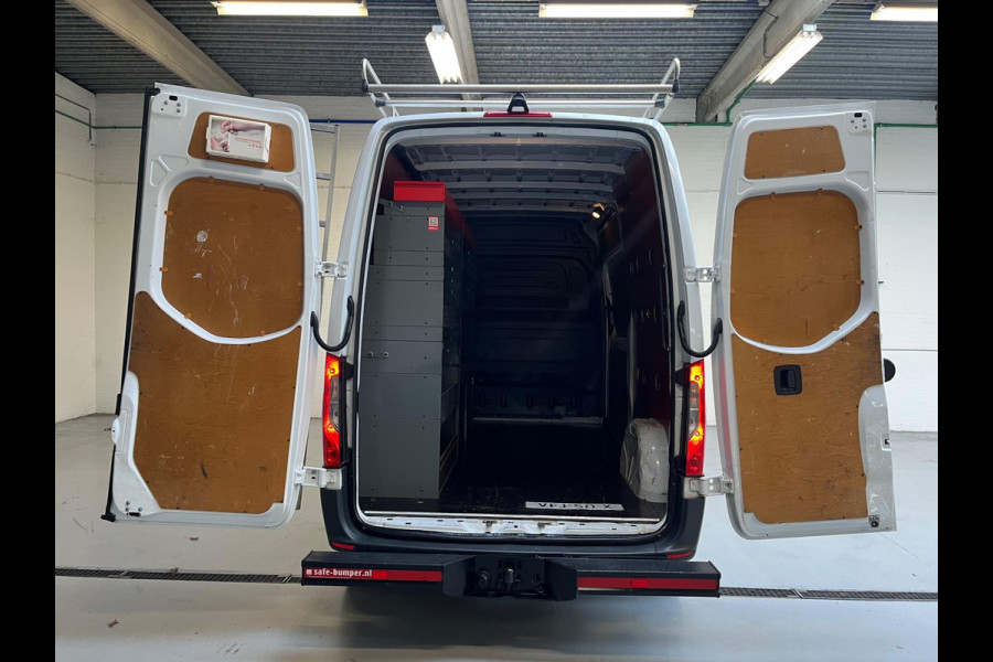 Mercedes-Benz Sprinter Automaat 211 2.2 CDI L2H2 3Persoons, Imperiaal + Trap, Kast, M-BUX, Trekhaak, RIJKLAARPRIJS! NETTE BUS!
