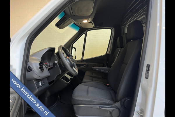 Mercedes-Benz Sprinter Automaat 211 2.2 CDI L2H2 3Persoons, Imperiaal + Trap, Kast, M-BUX, Trekhaak, RIJKLAARPRIJS! NETTE BUS!