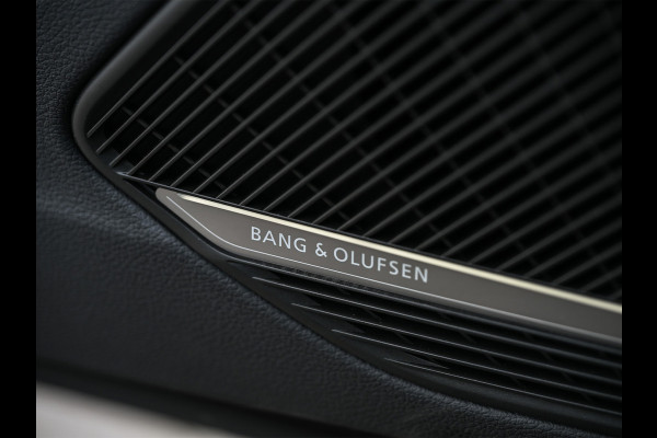 Audi A5 Cabriolet 3.0 TFSI S5 quattro · Head-up ·Trekhaak · Massage · Matrix led · RS-seats · 360 Camera · Keyless · Memory seats · Carb