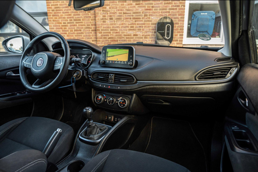 Fiat Tipo 1.4 T-Jet 16v Business Lusso