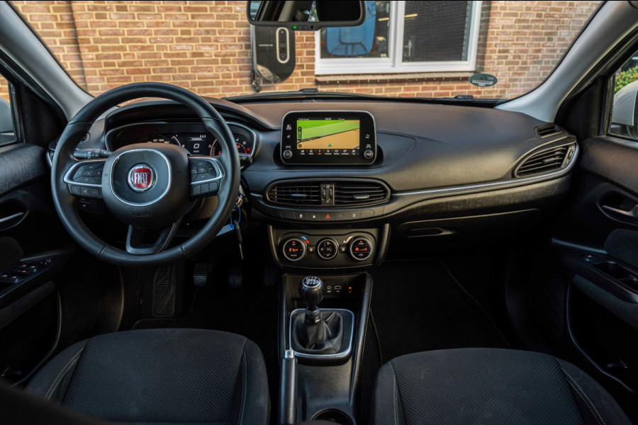 Fiat Tipo 1.4 T-Jet 16v Business Lusso