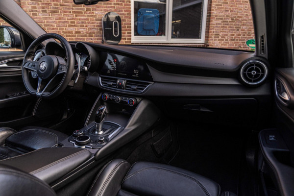 Alfa Romeo Giulia 2.0 T 280pk AWD Veloce