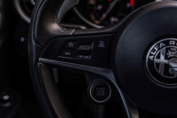 Alfa Romeo Giulia 2.0 T 280pk AWD Veloce