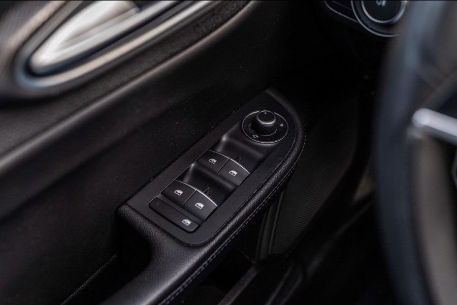 Alfa Romeo Giulia 2.0 T 280pk AWD Veloce