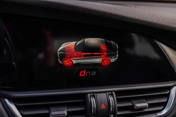 Alfa Romeo Giulia 2.0 T 280pk AWD Veloce