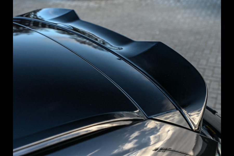 BMW 3 Serie Touring 330e xDrive · M sport · Accu 19,5kWh · Trekhaak · Active Cruise · Camera · Ambiance interieur · Full Styling