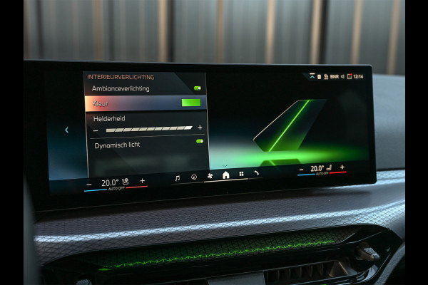 BMW 3 Serie Touring 330e xDrive · M sport · Accu 19,5kWh · Trekhaak · Active Cruise · Camera · Ambiance interieur · Full Styling