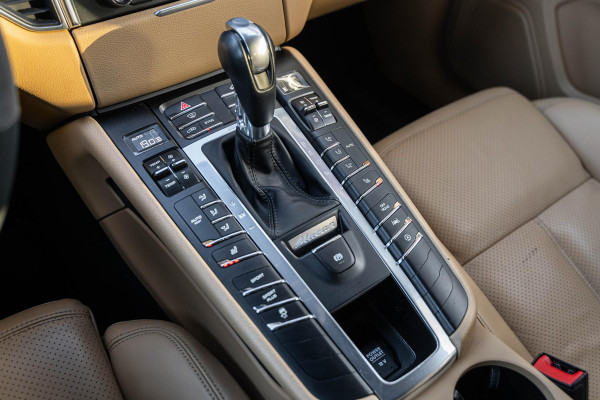 Porsche Macan 3.0 D S BOSE, Apple Carplay, Alcantara, Memory, Vol opties!