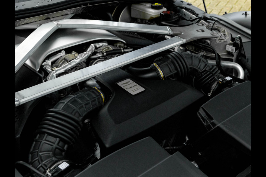 Aston Martin Vantage 4.0 V8 - 5.305km! - Dealer Maintenance