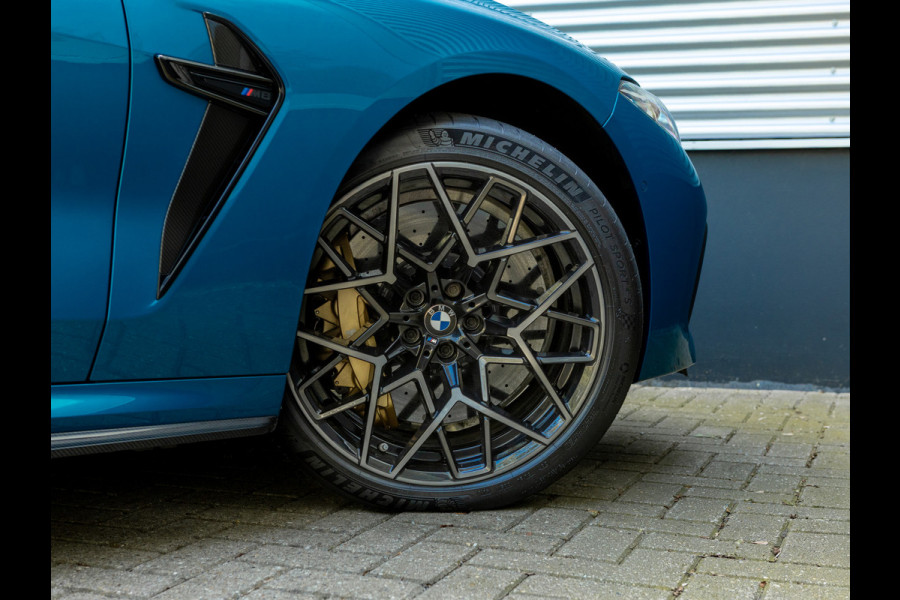 BMW 8 Serie M8 Competition Cabrio - Individual "Atlantisblue metallic" - Carbon Brakes