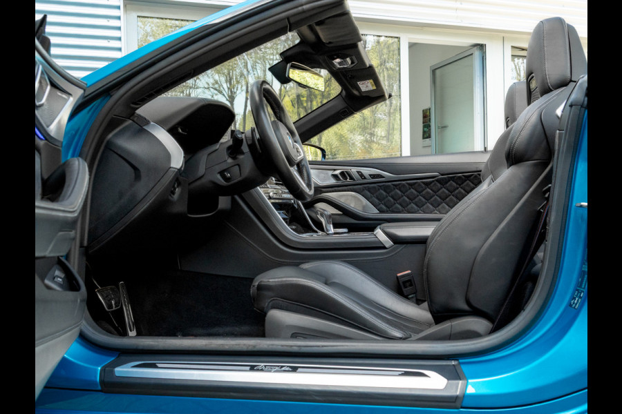BMW 8 Serie M8 Competition Cabrio - Individual "Atlantisblue metallic" - Carbon Brakes