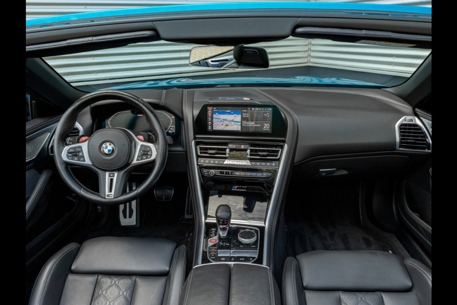 BMW 8 Serie M8 Competition Cabrio - Individual "Atlantisblue metallic" - Carbon Brakes