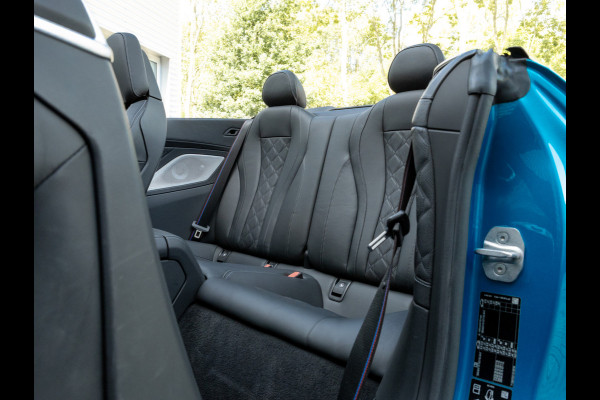 BMW 8 Serie M8 Competition Cabrio - Individual "Atlantisblue metallic" - Carbon Brakes