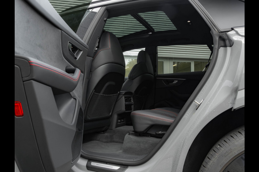 Audi Q8 4.0 TFSI RS Q8 quattro - Pano - Matrix LED - Bang & Olufsen - Trekhaak