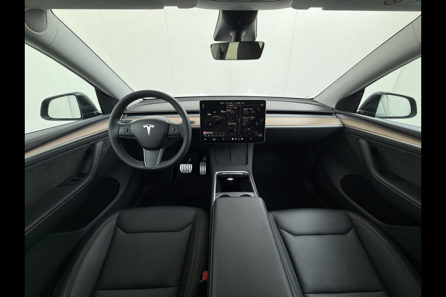 Tesla Model Y Performance AWD 75kWh SOH 95% Warmtepomp Panoramadak Navi Ecc Leder Lmv 21" Keyless Led Elek.Achterklep Memory Stoel+Stuurverwarming AMD-Ryzen­™-Processor 1e Eigenaar Origineel Nederlandse Auto fabrieksgarantie tot 14-12-2027 Batterij en Motorgarantie tot 14-12-2031/192.000km