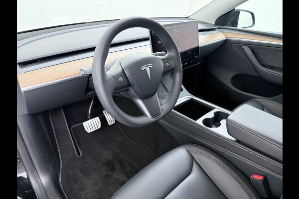 Tesla Model Y Performance AWD 75kWh SOH 95% Warmtepomp Panoramadak Navi Ecc Leder Lmv 21" Keyless Led Elek.Achterklep Memory Stoel+Stuurverwarming AMD-Ryzen­™-Processor 1e Eigenaar Origineel Nederlandse Auto fabrieksgarantie tot 14-12-2027 Batterij en Motorgarantie tot 14-12-2031/192.000km