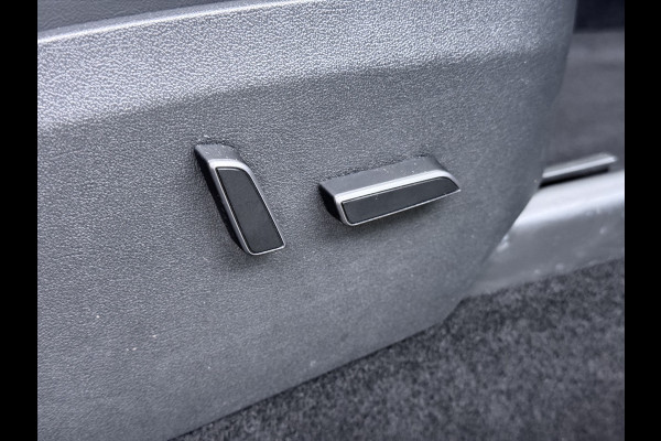 Tesla Model Y Performance AWD 75kWh SOH 95% Warmtepomp Panoramadak Navi Ecc Leder Lmv 21" Keyless Led Elek.Achterklep Memory Stoel+Stuurverwarming AMD-Ryzen­™-Processor 1e Eigenaar Origineel Nederlandse Auto fabrieksgarantie tot 14-12-2027 Batterij en Motorgarantie tot 14-12-2031/192.000km