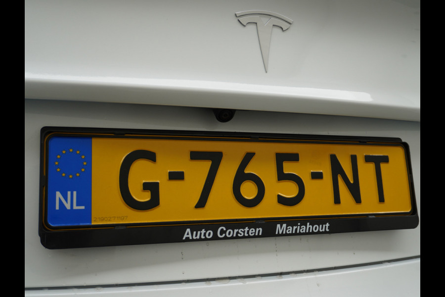 Tesla Model 3 SR+ 60kWh 326PK Trekhaak AutoPilot Premium-Luidsprekers Leer PanoramaDak Adaptive Cruise Lmv 18" Camera's Elektr.-Stuur+Stoelen+ SOH 85% Ecc Navi Led DAB Voorverwarmen interieur via App Keyless One-Pedal-Drive Origineel Nederlandse Auto 1.584KG Trekgewicht 1.000kg.
