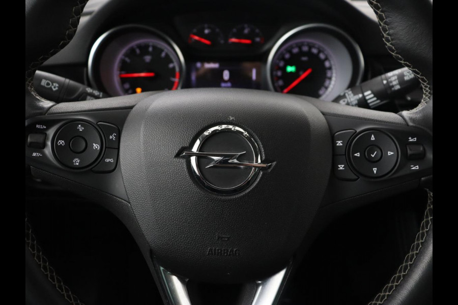 Opel Astra 1.4 Turbo Innovation | Navigatie | Camera | Carplay | Keyless | Full-LED | Climate control | PDC | Cruise control | Dodehoek detectie