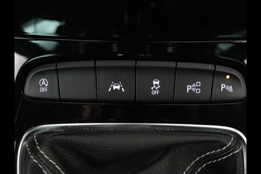 Opel Astra 1.4 Turbo Innovation | Navigatie | Camera | Carplay | Keyless | Full-LED | Climate control | PDC | Cruise control | Dodehoek detectie