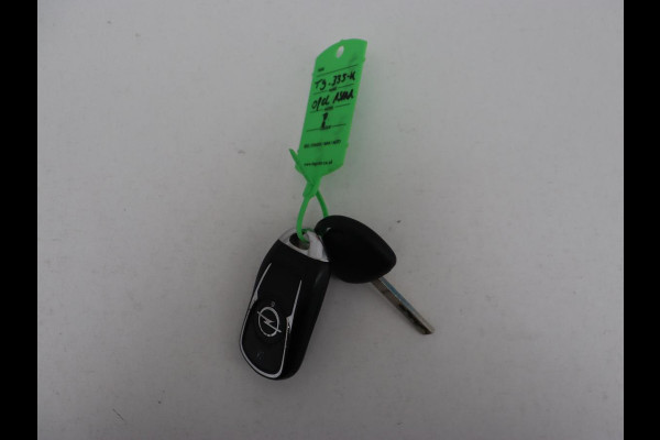 Opel Astra 1.4 Turbo Innovation | Navigatie | Camera | Carplay | Keyless | Full-LED | Climate control | PDC | Cruise control | Dodehoek detectie