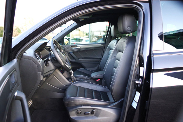 Volkswagen Tiguan 1.4 TSI eHybrid 245 PK R-Line Business+ PHEV, Panoramadak, Adap. Cruise Control, Winterpakket