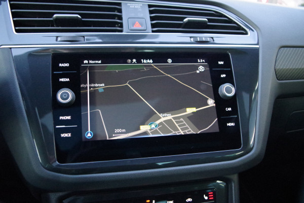 Volkswagen Tiguan 1.4 TSI eHybrid 245 PK R-Line Business+ PHEV, Panoramadak, Adap. Cruise Control, Winterpakket