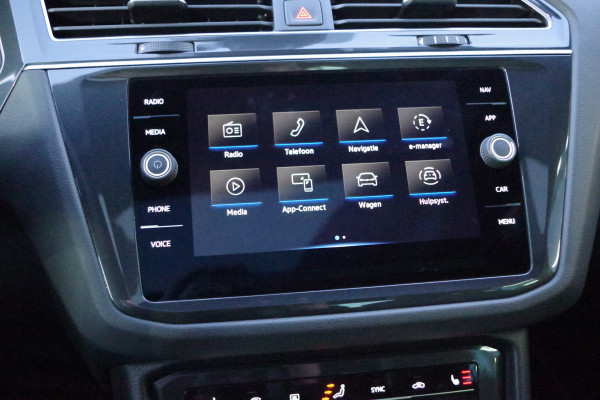 Volkswagen Tiguan 1.4 TSI eHybrid 245 PK R-Line Business+ PHEV, Panoramadak, Adap. Cruise Control, Winterpakket