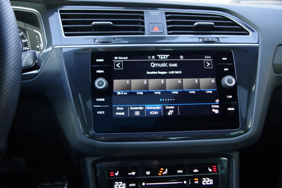 Volkswagen Tiguan 1.4 TSI eHybrid 245 PK R-Line Business+ PHEV, Panoramadak, Adap. Cruise Control, Winterpakket