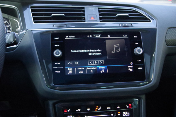 Volkswagen Tiguan 1.4 TSI eHybrid 245 PK R-Line Business+ PHEV, Panoramadak, Adap. Cruise Control, Winterpakket