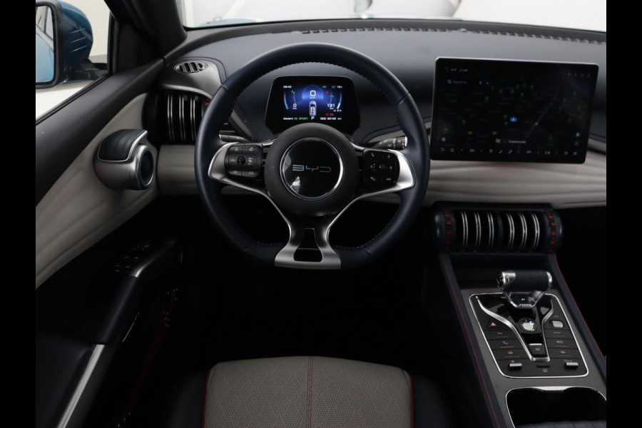 BYD ATTO 3 Comfort 60 kWh | Panoramadak | Warmtepomp | Leder | Stoelverwarming | 360 Camera | Carplay | Adaptive cruise
