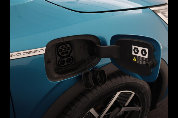 BYD ATTO 3 Comfort 60 kWh | Panoramadak | Warmtepomp | Leder | Stoelverwarming | 360 Camera | Carplay | Adaptive cruise