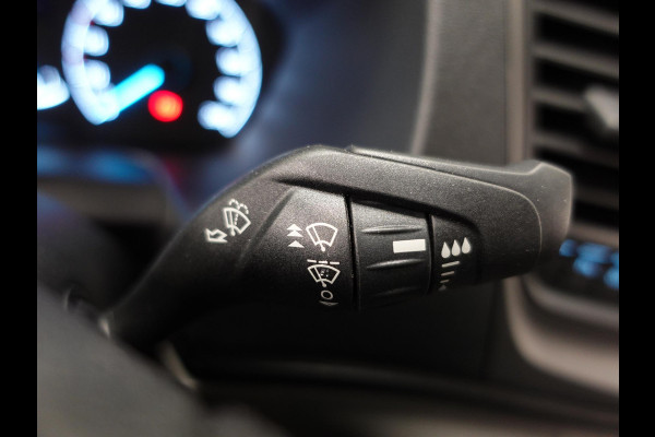 Ford Transit Custom 300 2.0 TDCI L2H1 Trend Navigatie Cruise Control Parkeersenoren Airco Camera Carplay Trekhaak