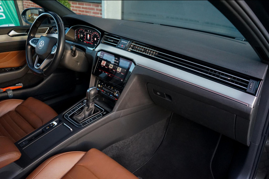 Volkswagen Passat Variant 1.5 TSI R-Line Business +