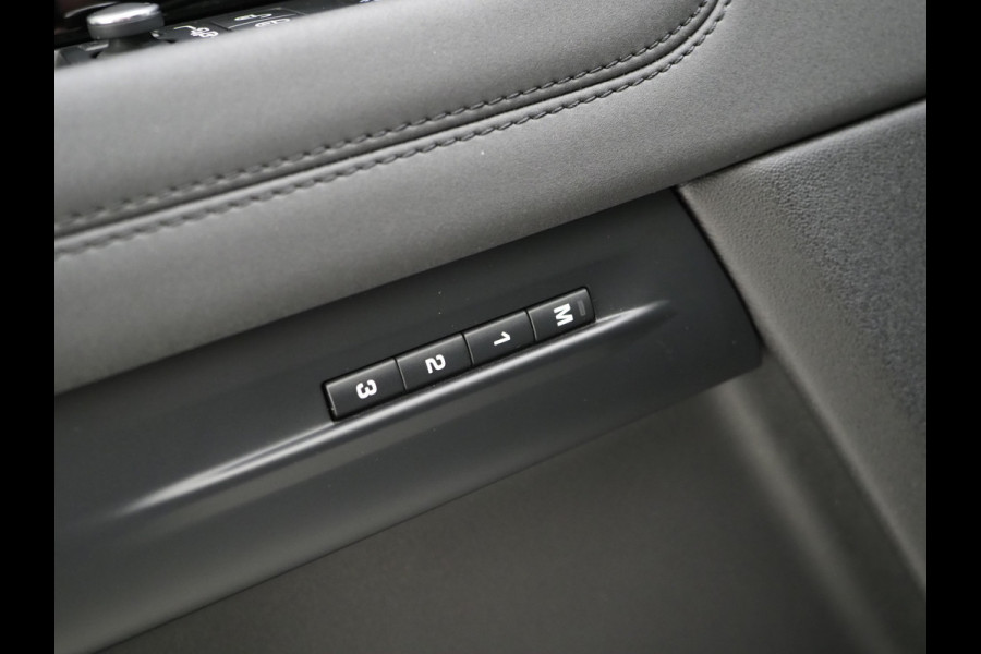 Land Rover Range Rover Evoque 1.5 P300e AWD R-Dynamic SE | Panoramadak | Leder | Camera | Memory | Adaptive Cruise | Virtual | Carplay