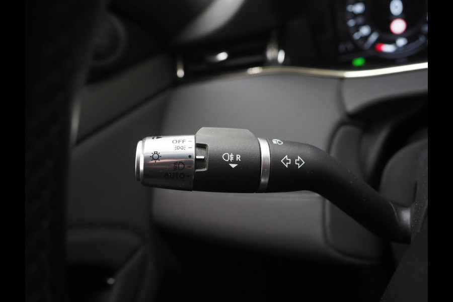 Land Rover Range Rover Evoque 1.5 P300e AWD R-Dynamic SE | Panoramadak | Leder | Camera | Memory | Adaptive Cruise | Virtual | Carplay