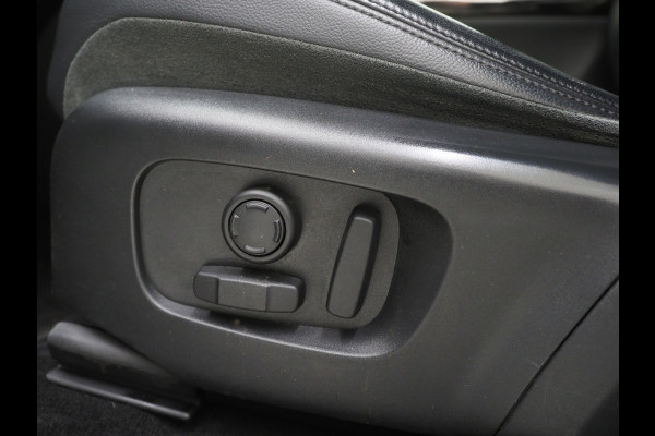 Land Rover Range Rover Evoque 1.5 P300e AWD R-Dynamic SE | Panoramadak | Leder | Camera | Memory | Adaptive Cruise | Virtual | Carplay