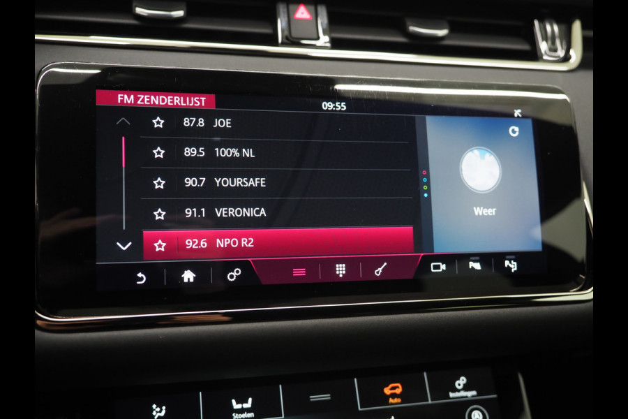 Land Rover Range Rover Evoque 1.5 P300e AWD R-Dynamic SE | Panoramadak | Leder | Camera | Memory | Adaptive Cruise | Virtual | Carplay