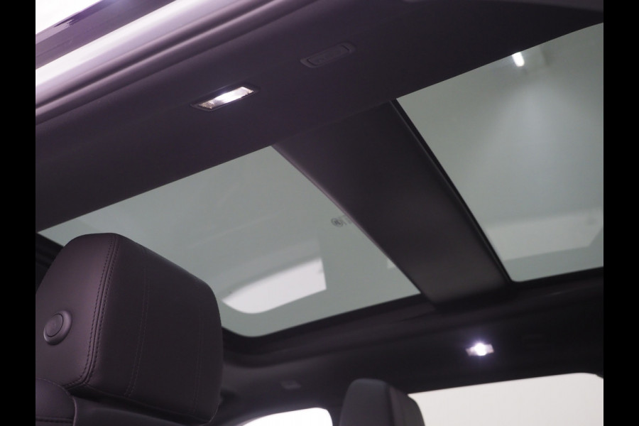 Land Rover Range Rover Evoque 1.5 P300e AWD R-Dynamic SE | Panoramadak | Leder | Camera | Memory | Adaptive Cruise | Virtual | Carplay