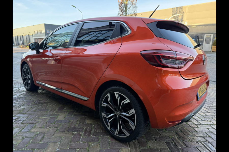 Renault Clio 1.0 TCe Intens / 101 PK / NAVI + Style Pakket / ALL-Season banden / Renault dealer onderhouden / NED-Clio / 1e Eigena