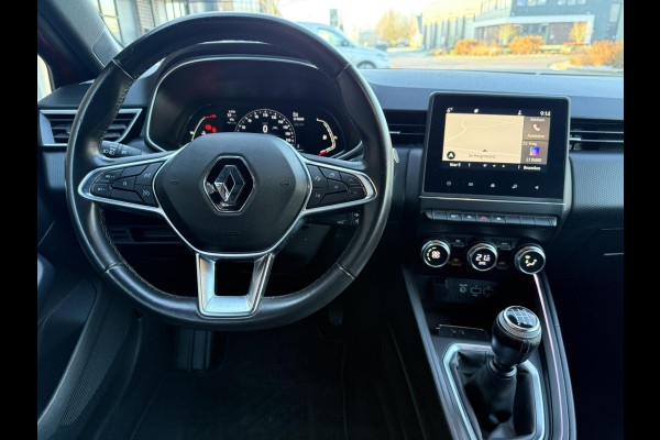 Renault Clio 1.0 TCe Intens / 101 PK / NAVI + Style Pakket / ALL-Season banden / Renault dealer onderhouden / NED-Clio / 1e Eigena