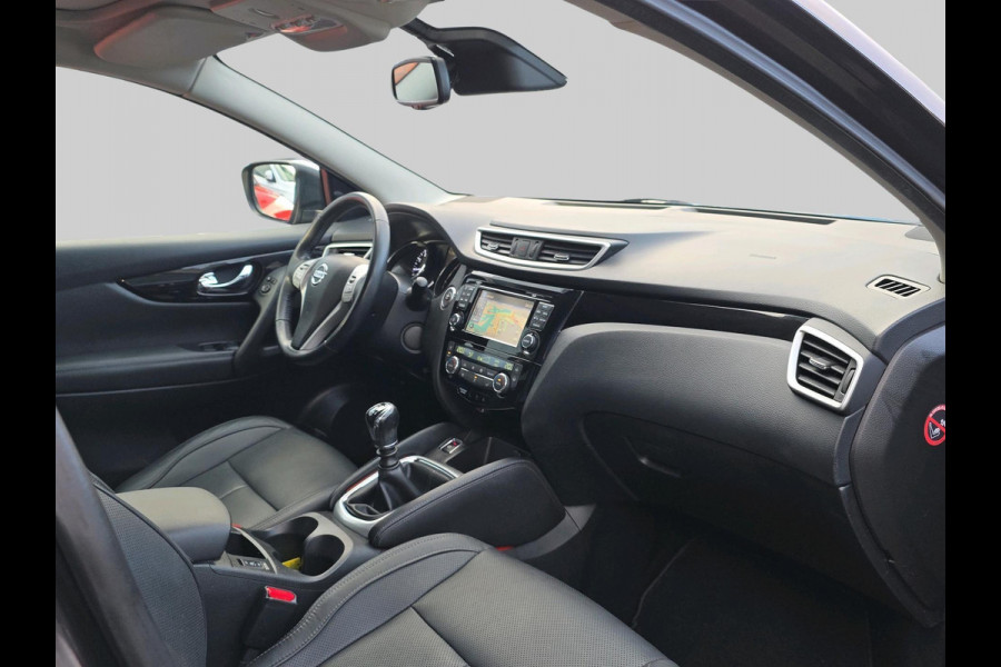 Nissan QASHQAI 1.2 Tekna | Volleder | Stoelverwarming | Pano | 360 Camera | Elektrische Stoel |