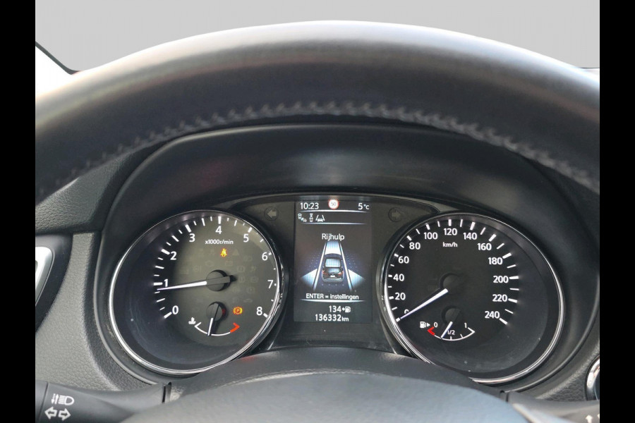 Nissan QASHQAI 1.2 Tekna | Volleder | Stoelverwarming | Pano | 360 Camera | Elektrische Stoel |