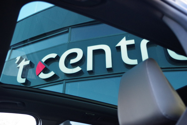 BMW X3 30e xDrive 300 PK M Sport PHEV, Panoramadak, Harman/Kardon, Iconic Glow, 360 Camera