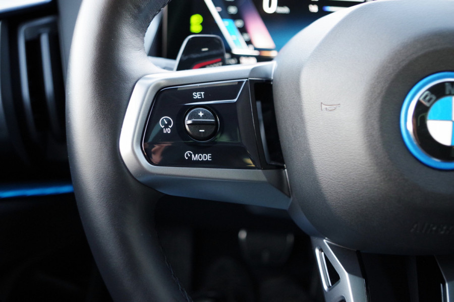 BMW X3 30e xDrive 300 PK M Sport PHEV, Panoramadak, Harman/Kardon, Iconic Glow, 360 Camera