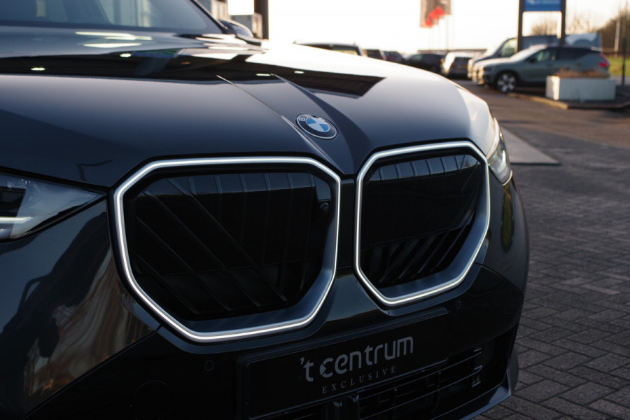 BMW X3 30e xDrive 300 PK M Sport PHEV, Panoramadak, Harman/Kardon, Iconic Glow, 360 Camera