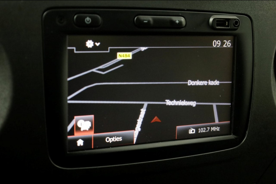 Opel Movano 2.3 CDTI 146pk Bakwagen met laadklep en zijdeur 10-2019