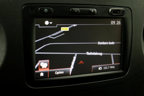 Opel Movano 2.3 CDTI 146pk Bakwagen met laadklep en zijdeur 10-2019