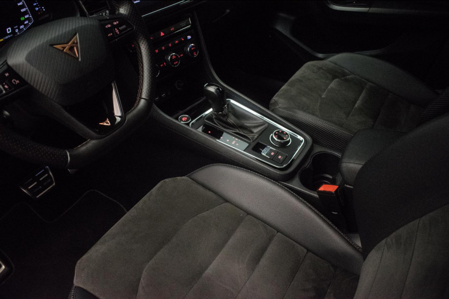 CUPRA Ateca 2.0 TSI 4DRIVE 300PK [ Full Option Maxton Design Volledig Dealeronderhouden ]