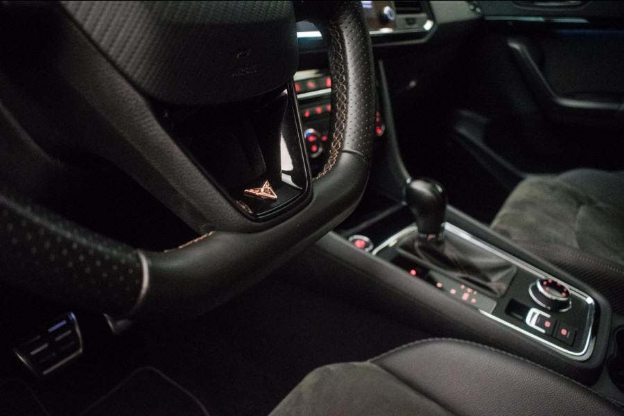 CUPRA Ateca 2.0 TSI 4DRIVE 300PK [ Full Option Maxton Design Volledig Dealeronderhouden ]